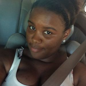 Meet your Posher, Karol